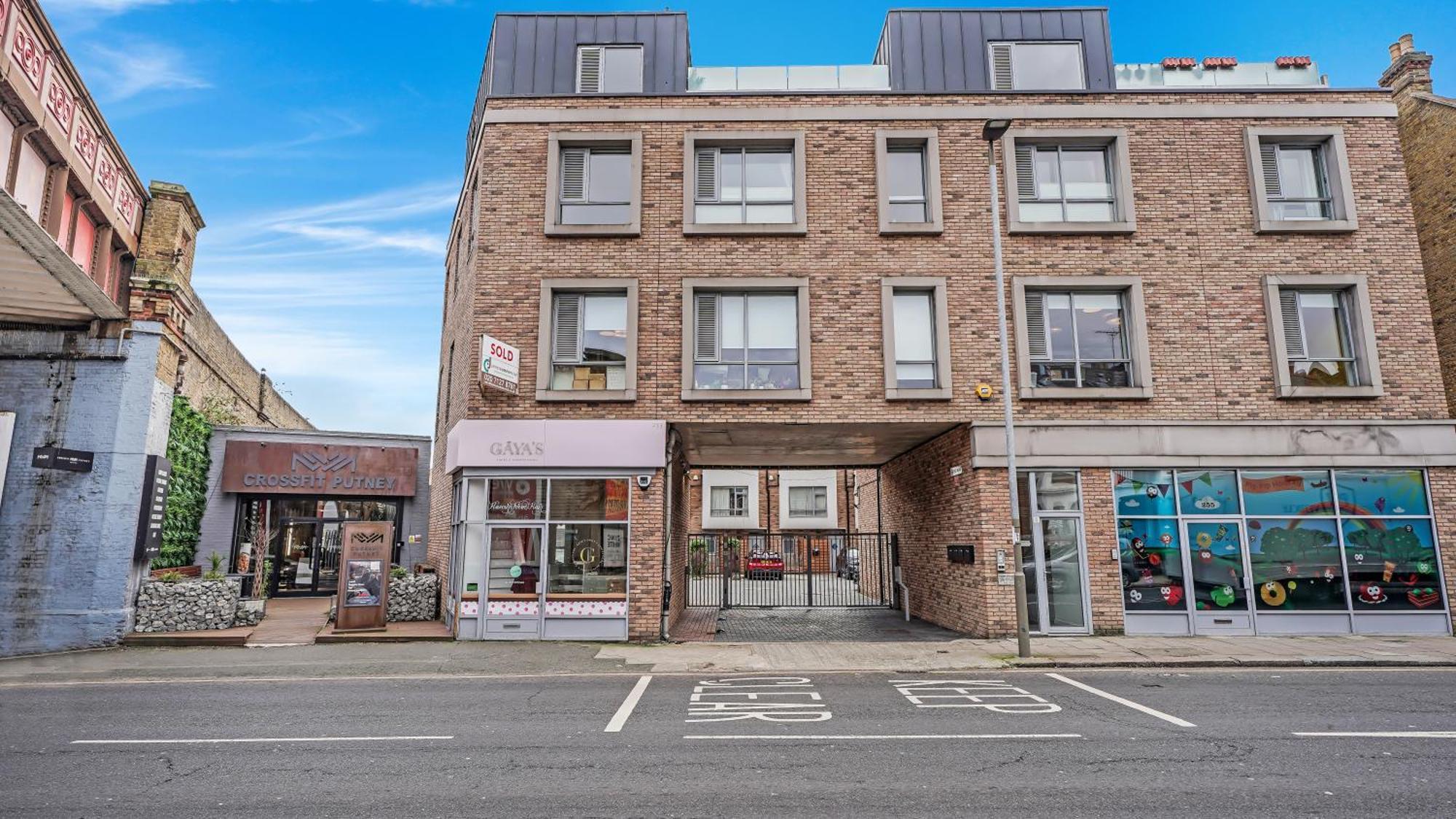 Modern And Spacious Penthouse Apartment In Putney With Free Parking Λονδίνο Εξωτερικό φωτογραφία