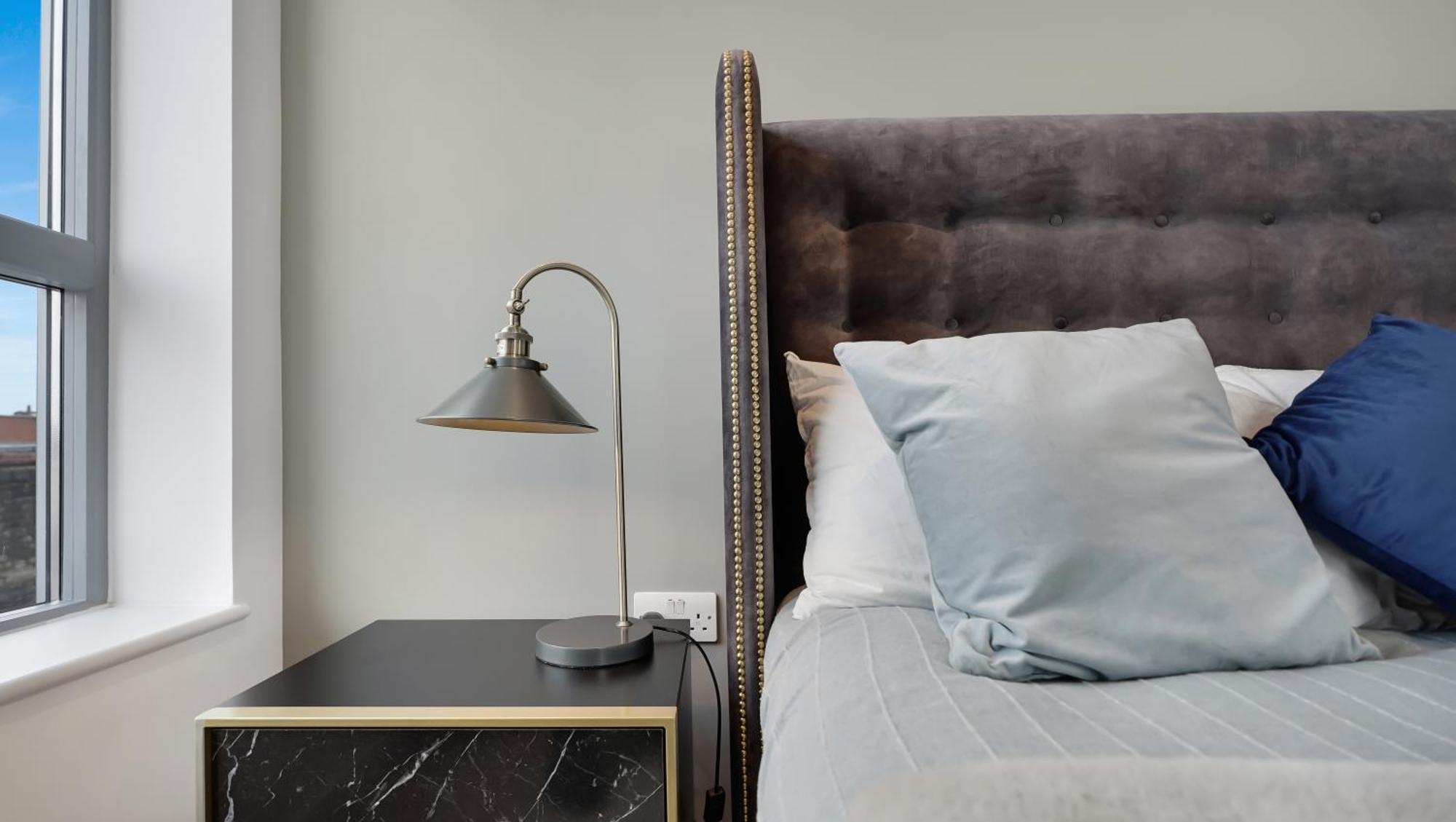 Modern And Spacious Penthouse Apartment In Putney With Free Parking Λονδίνο Εξωτερικό φωτογραφία