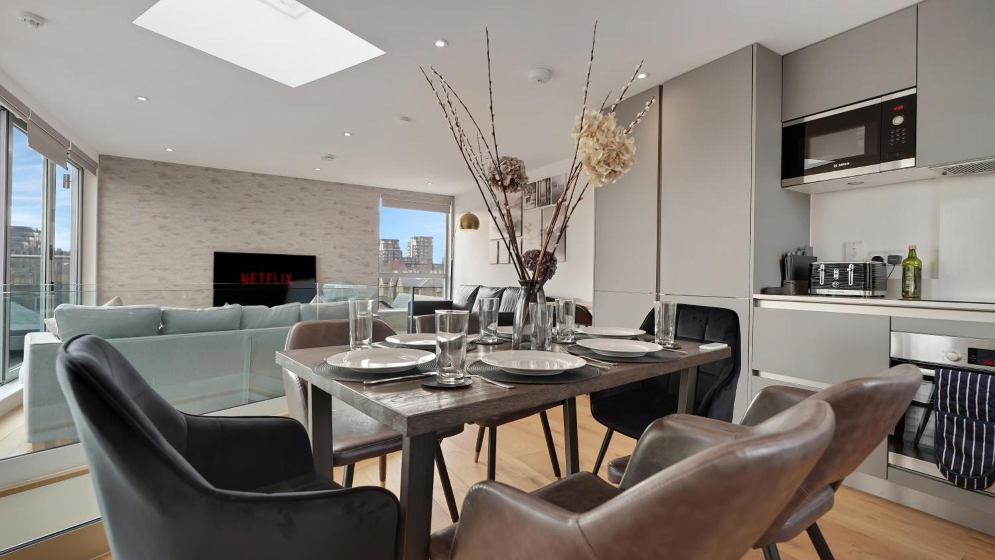 Modern And Spacious Penthouse Apartment In Putney With Free Parking Λονδίνο Εξωτερικό φωτογραφία