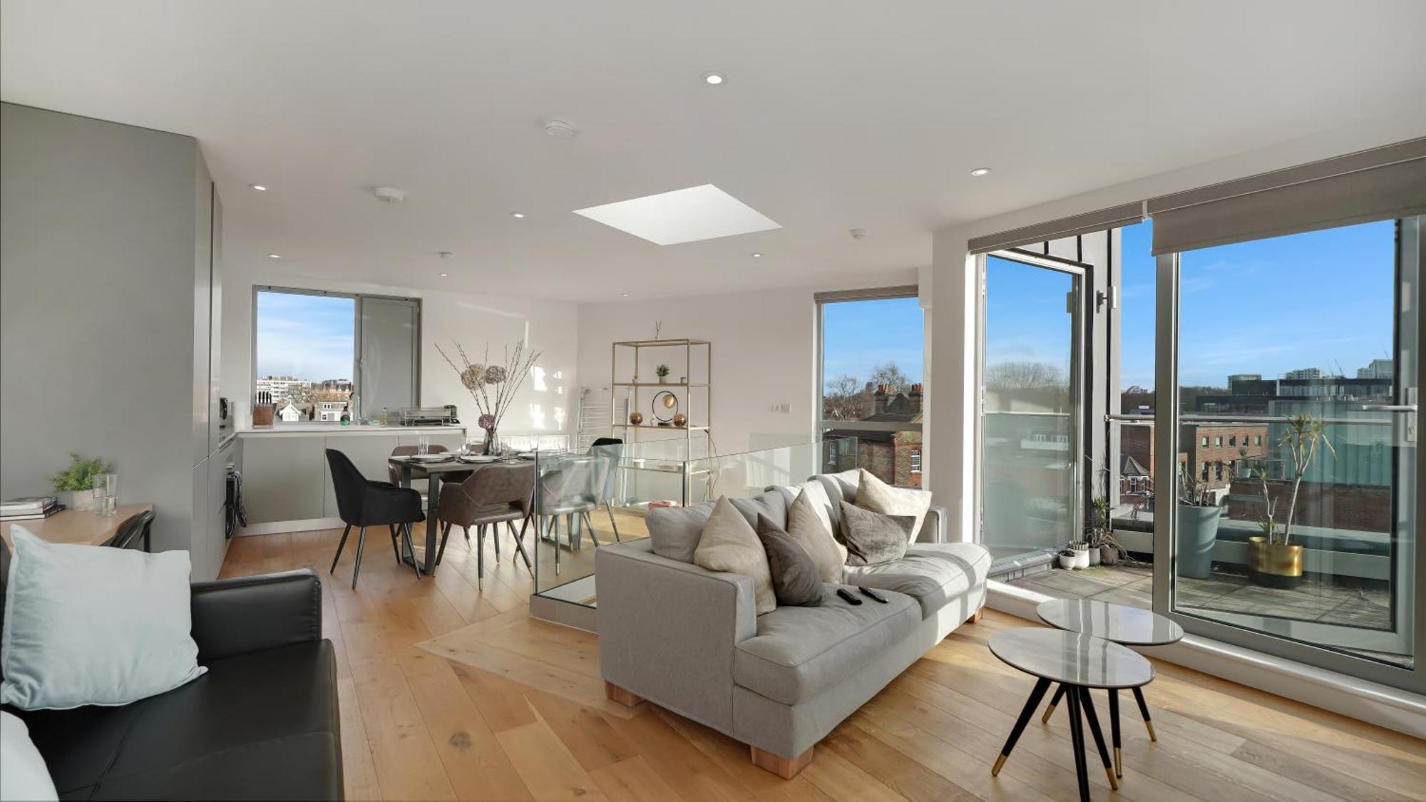 Modern And Spacious Penthouse Apartment In Putney With Free Parking Λονδίνο Εξωτερικό φωτογραφία